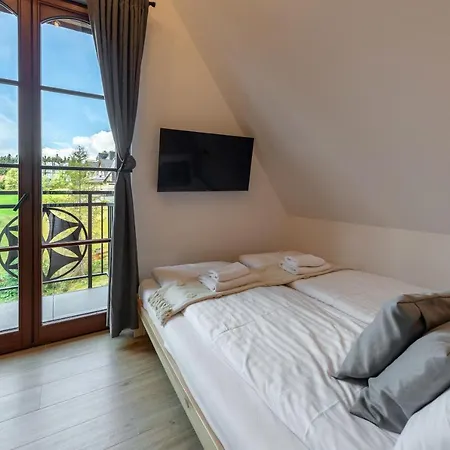 Apartament Widokowy Z Prywatna Sauna Apartment *